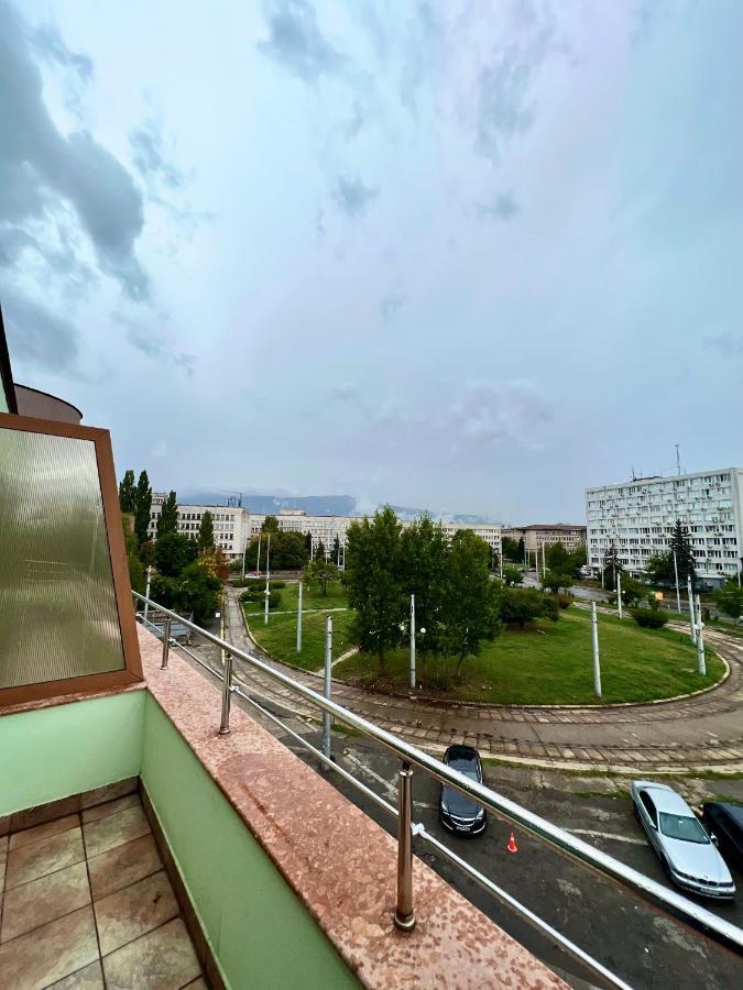 Family Hotel 007 Sofia Exterior photo